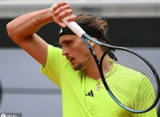 开云体育-包含法网险胜戴维斯杯，兹维列夫状态火热的词条