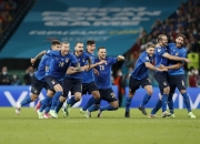 开云下载-英国队实力碾压对手，轻松获胜的简单介绍