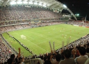 开云体育官方网站-重要足球比赛即将上演，球迷们齐聚一堂共同见证