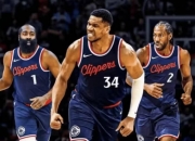 开云体育官方网站-快船灭掉雄鹿，实现胜利领跑