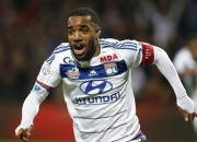 开云体育-包含里昂阵中核心状态低迷，教练组展开研究调整的词条