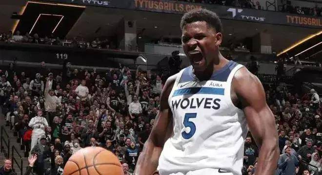 鹈鹕大将威廉森继续保持高效表现,成为球队得分一枝独秀的简单介绍 鹈鹕大将威廉森继续保持高效表现,成为球队得分一枝独秀的简单介绍