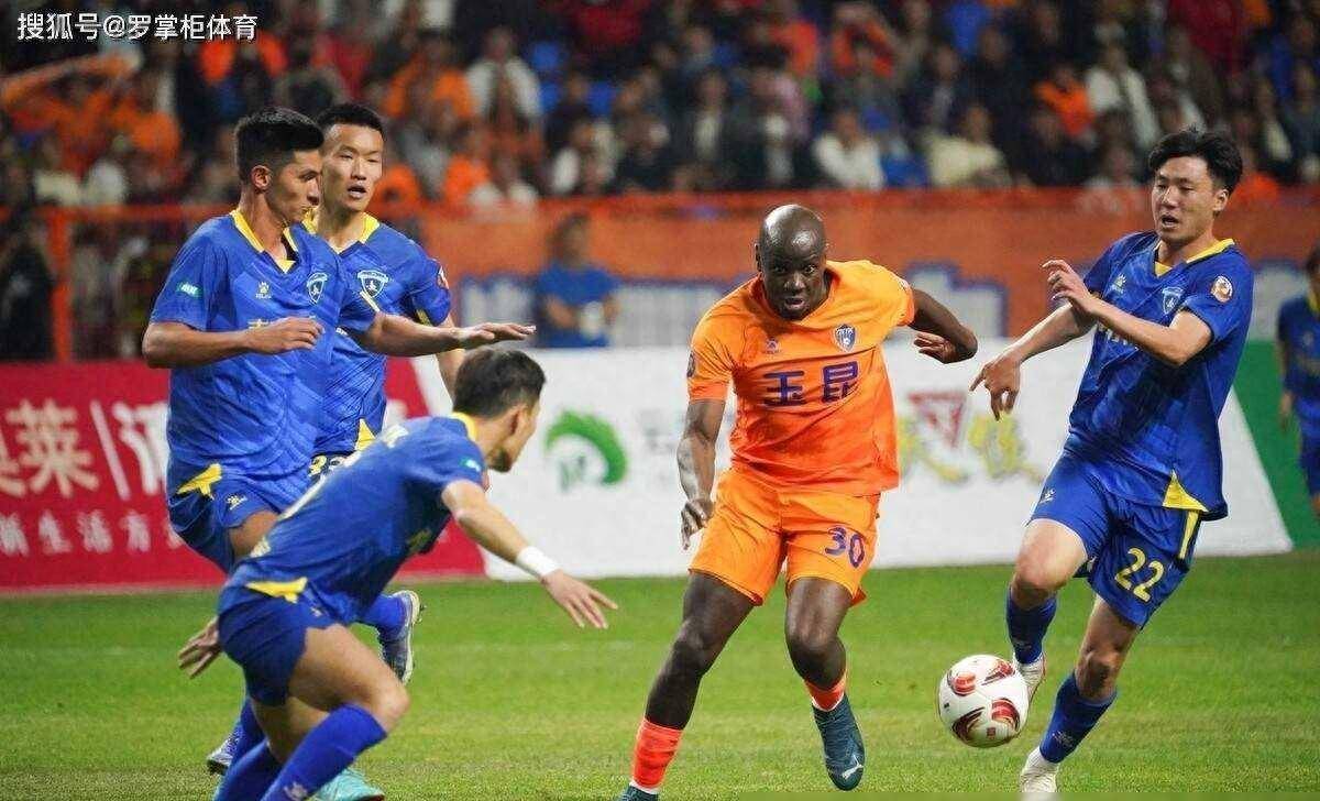 鲁能客场大胜绿城,发挥出色,震惊全场的简单介绍 鲁能客场大胜绿城,发挥出色,震惊全场的简单介绍