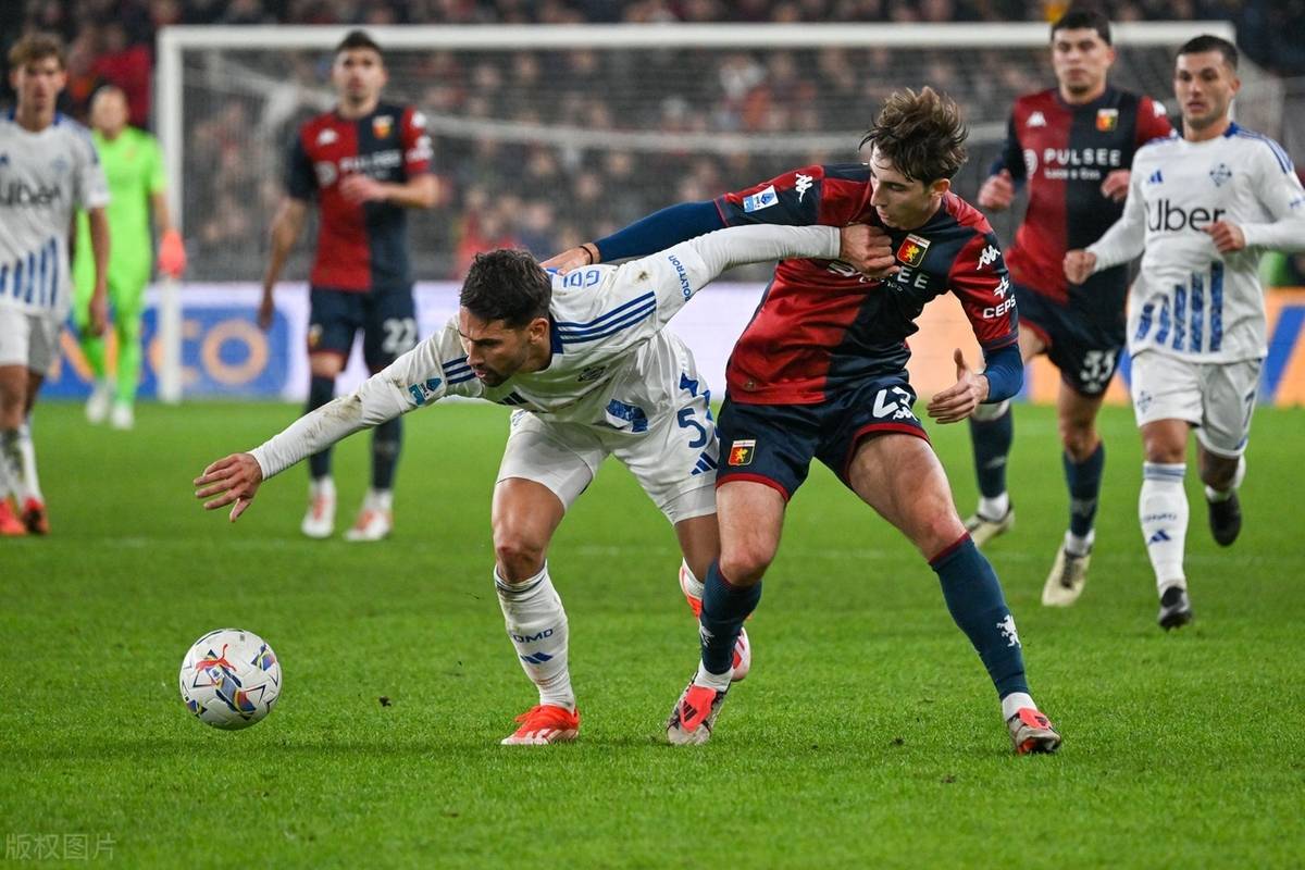 包含热那亚球队阵容大调整,备战下一场比赛的词条 包含热那亚球队阵容大调整,备战下一场比赛的词条