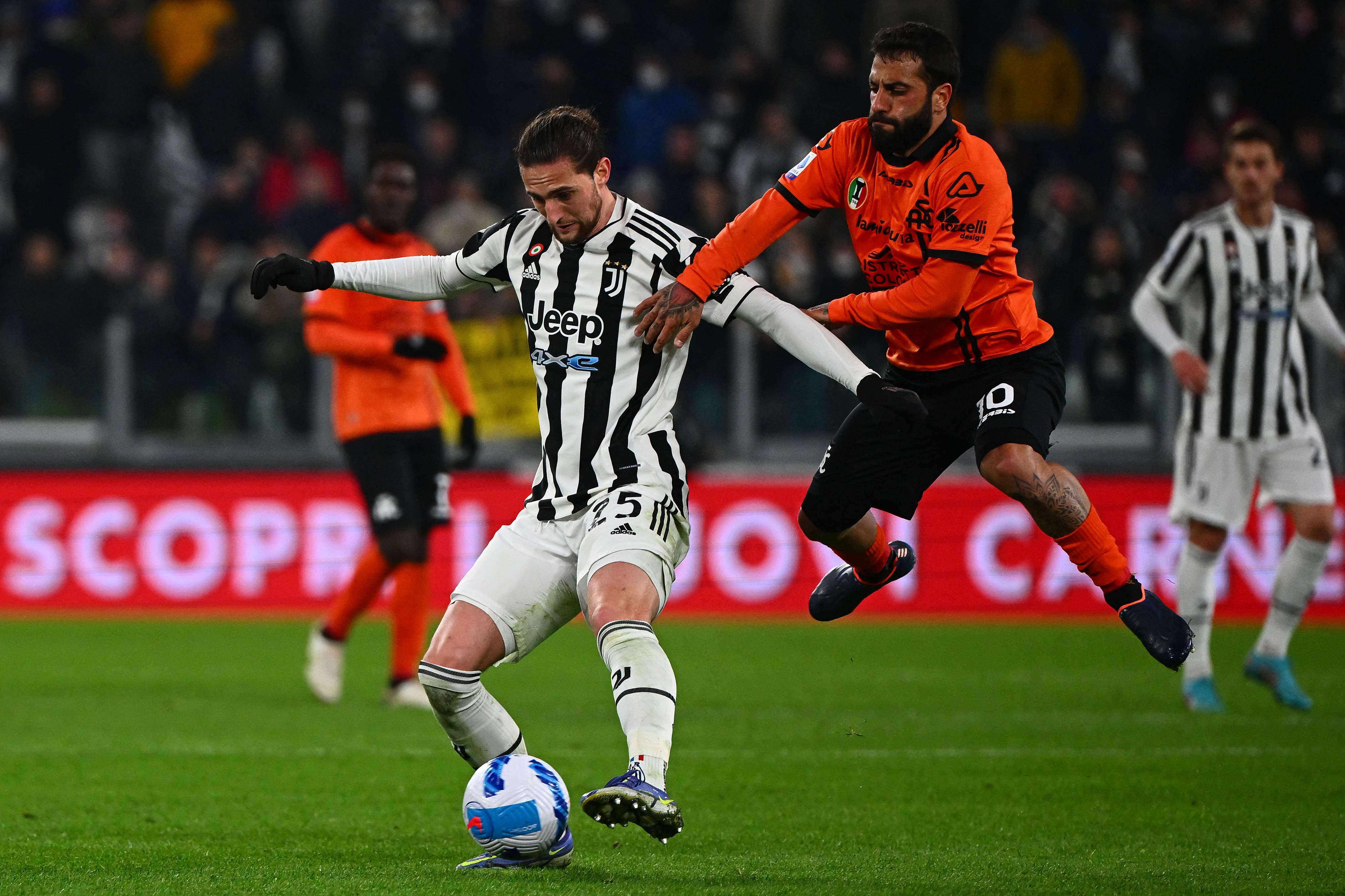 包含热那亚球队阵容大调整,备战下一场比赛的词条 包含热那亚球队阵容大调整,备战下一场比赛的词条