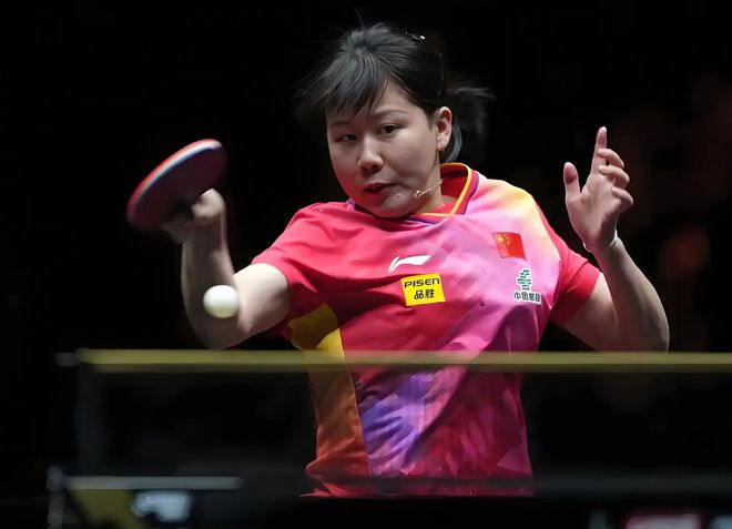 广岛三箭惊险战胜对手，锁定淘汰赛名额！