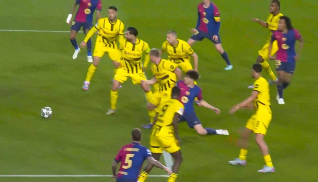 巴黎大胜对手，成功晋级欧冠半决赛！