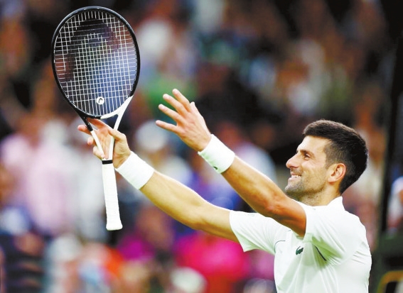 瑞士运动员表现优异,夺得比赛胜利赢得掌声 瑞士运动员表现优异,夺得比赛胜利赢得掌声