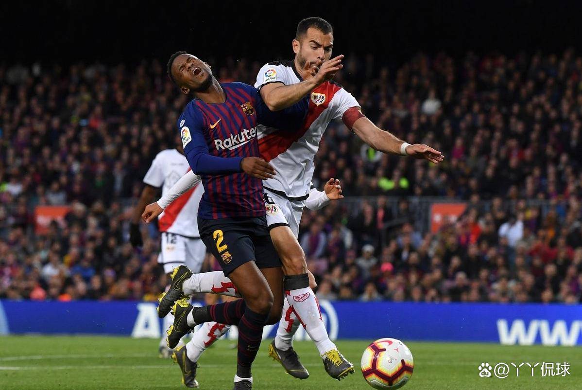 包含巴塞罗那大胜，击败对手稳固前四位置的词条