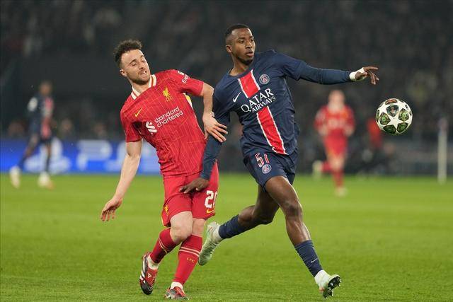 包含拜仁客场大胜，成功挺进欧冠八强的词条