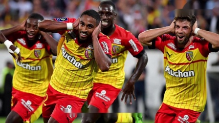 里尔客场大捷,领先优势更加明显的简单介绍 里尔客场大捷,领先优势更加明显的简单介绍