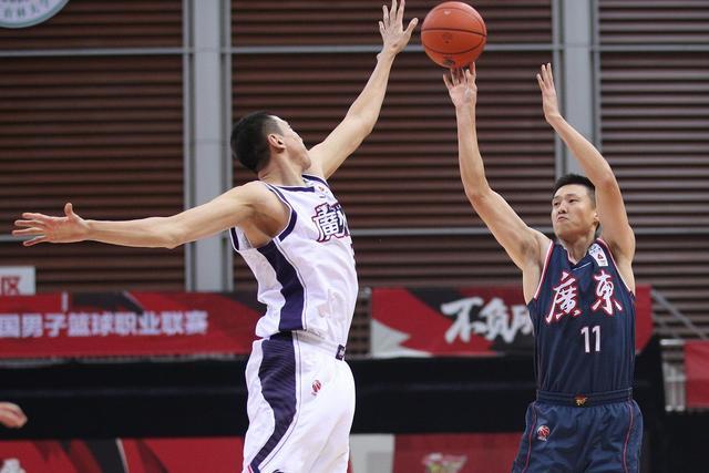 贵州男篮在比赛中力克对手，展现实力的简单介绍