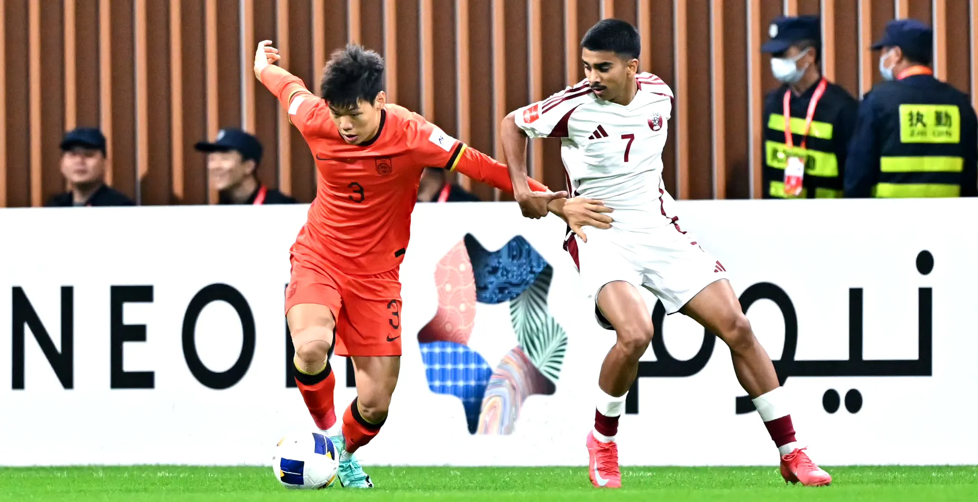 大赛中中国队表现抢眼,引发球迷关注 大赛中中国队表现抢眼,引发球迷关注