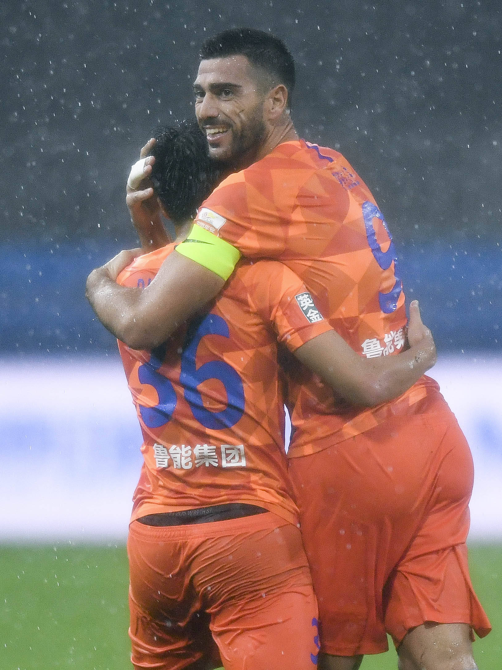 深圳佳兆业主场不敌山东鲁能,遭遇败局 深圳佳兆业主场不敌山东鲁能,遭遇败局