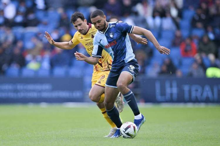 包含斯特拉斯堡客场艰难取胜，继续攀升法甲积分榜的词条