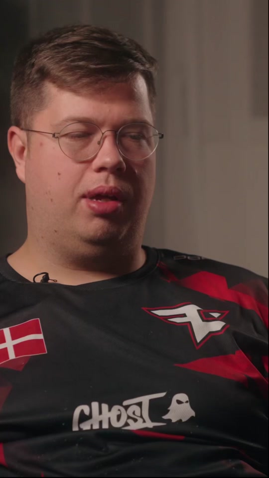 FaZeClan夺下首局Bo5，NiKo狙击手段夺目的简单介绍