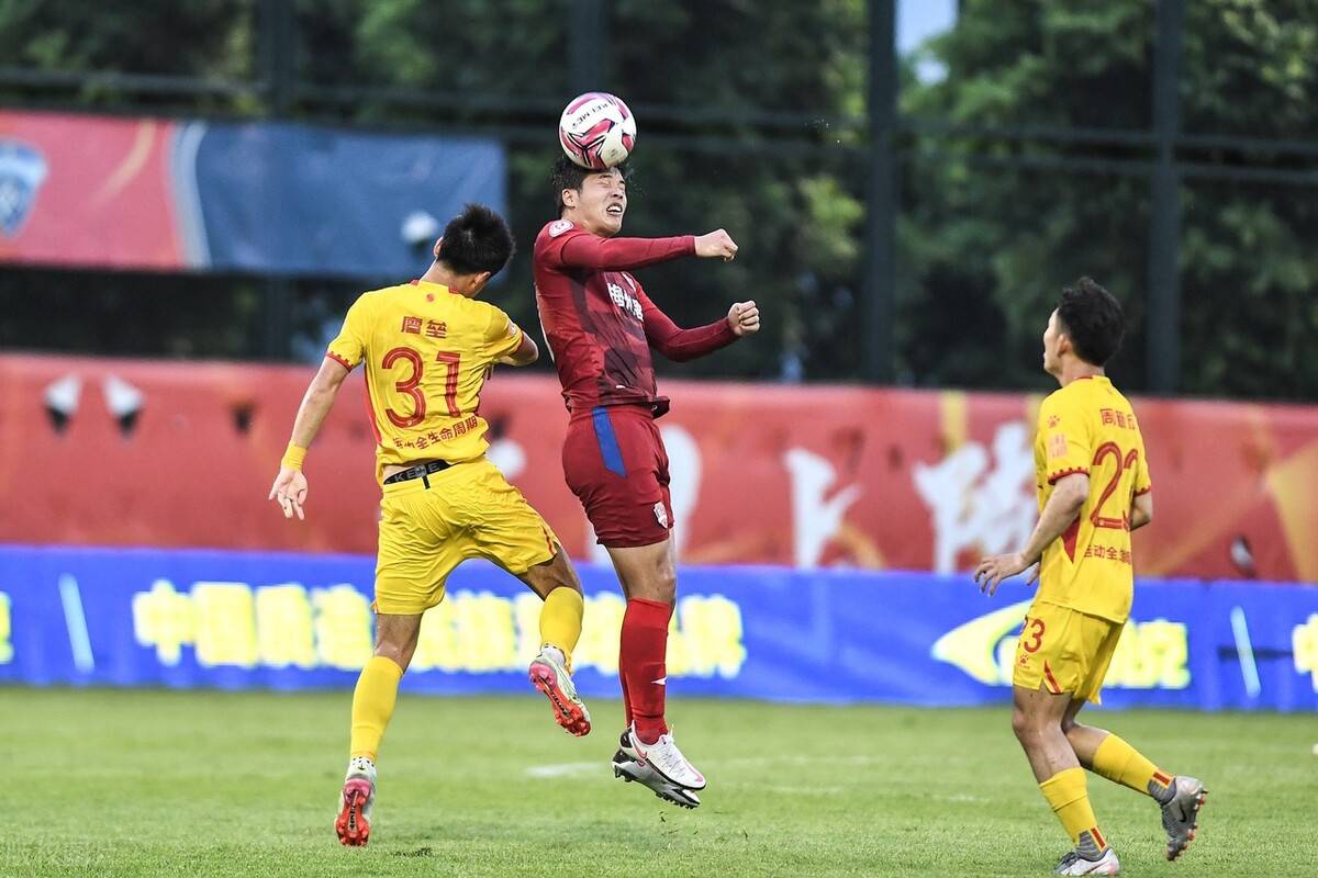 包含势均力敌!豪门队伍展开激烈战斗的词条 包含势均力敌!豪门队伍展开激烈战斗的词条