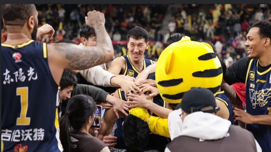 关于北控对阵广东日之泉,实力对比,磨刀霍霍!的信息 关于北控对阵广东日之泉,实力对比,磨刀霍霍!的信息