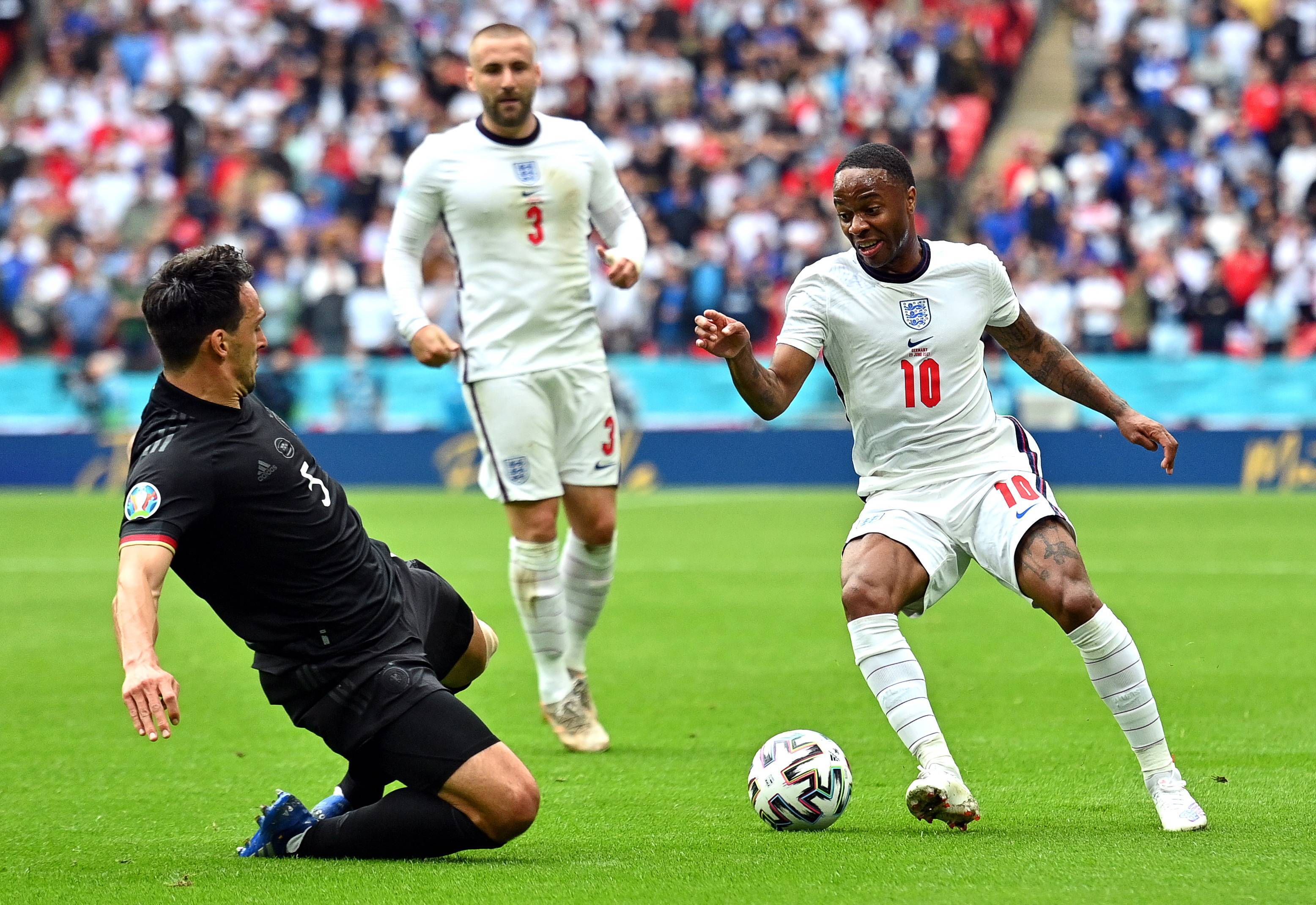 欧预赛：强队强劲崛起，轻松晋级的简单介绍