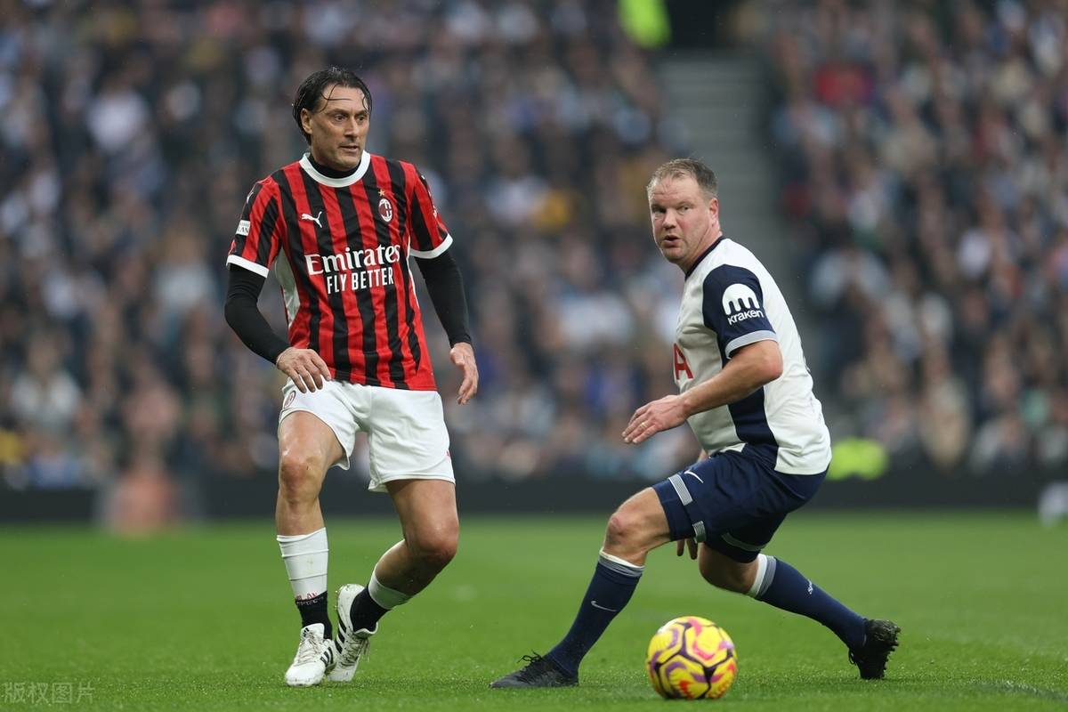 切尔西战平热刺,联赛排名仍保持上升态势 切尔西战平热刺,联赛排名仍保持上升态势