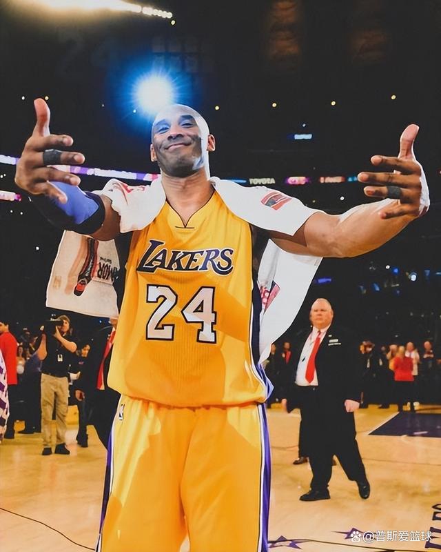 关于尼斯球员呈现出色状态,备受球迷瞩目的信息 关于尼斯球员呈现出色状态,备受球迷瞩目的信息