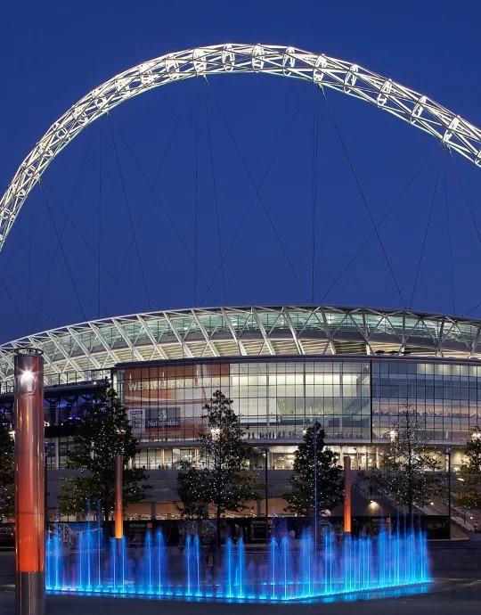 关于欧国联比赛擂鼓开幕,球迷观赛热情高涨的信息 关于欧国联比赛擂鼓开幕,球迷观赛热情高涨的信息