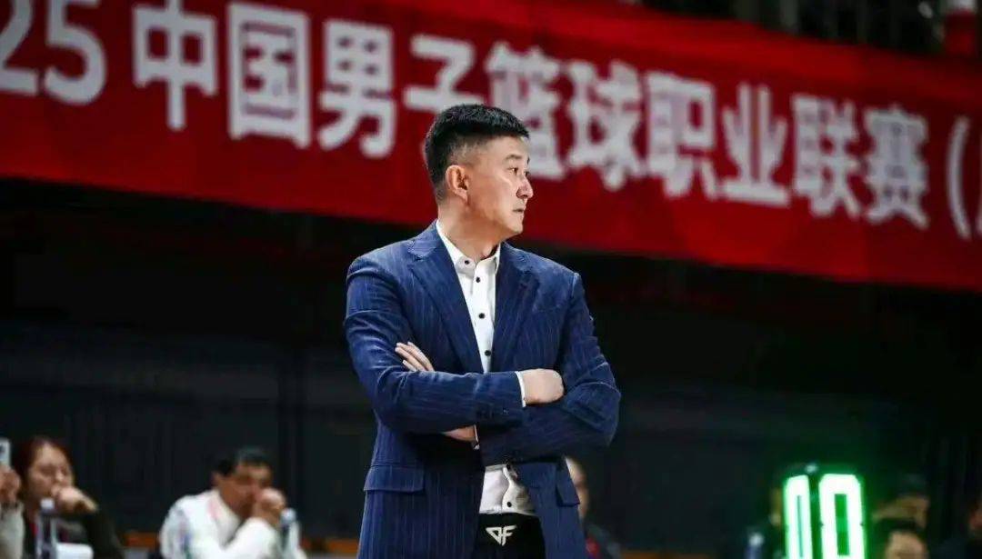 山西男篮突然崛起，成为黑马