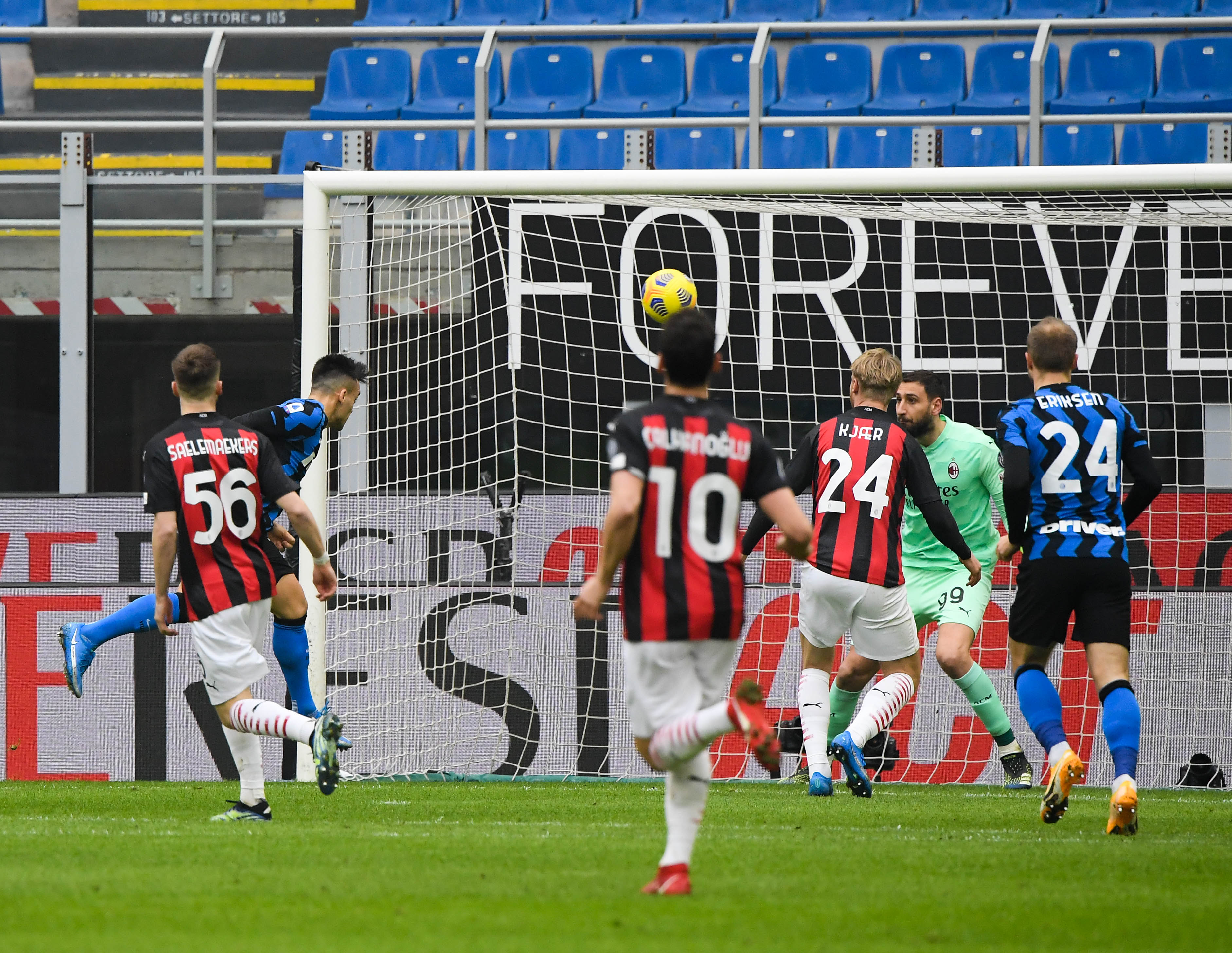 国际米兰大胜切沃，领跑积分榜的简单介绍