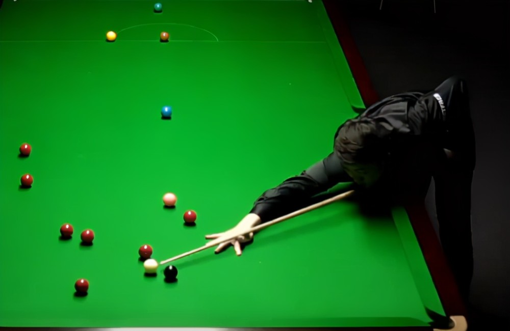 瑞士队挽救局面,晋级淘汰赛 瑞士队挽救局面,晋级淘汰赛