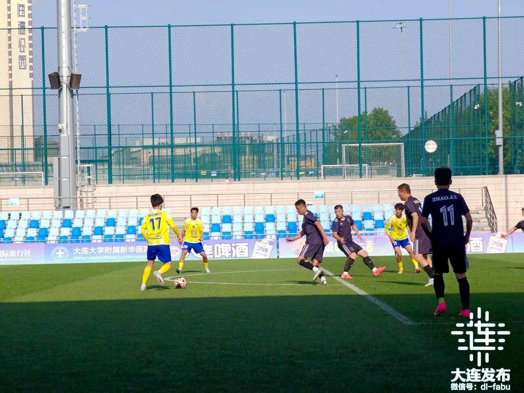 精彩纷呈的对抗!球队团结合作的简单介绍 精彩纷呈的对抗!球队团结合作的简单介绍