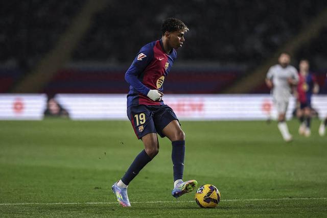 巴塞罗那前锋连场破门，助球队胜出的简单介绍