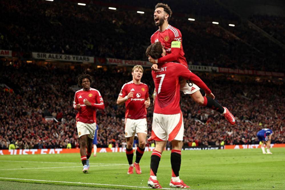 曼联迎来一场悬殊的乒乓球对决 曼联迎来一场悬殊的乒乓球对决