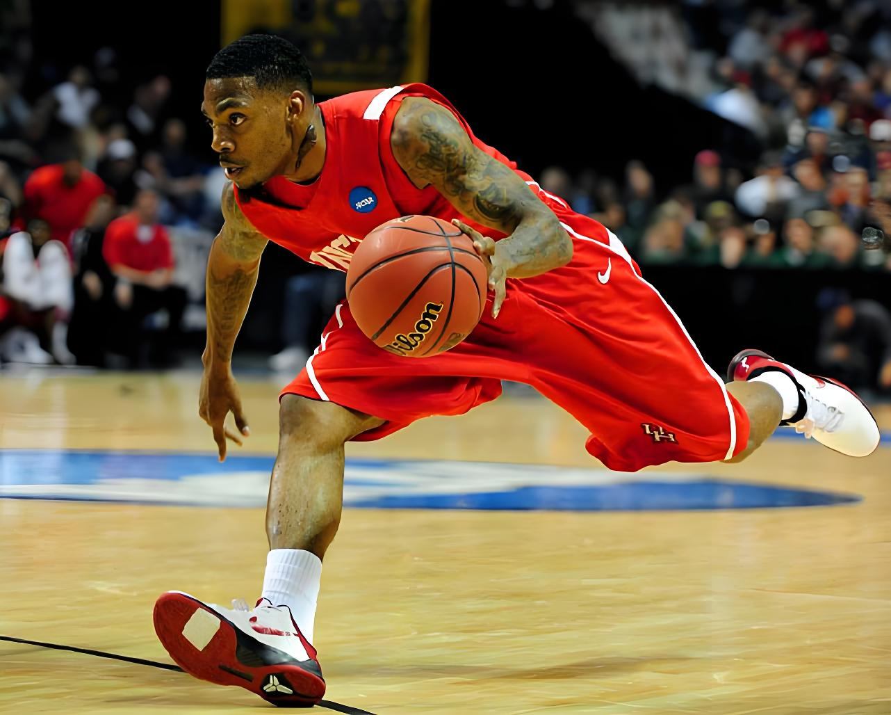 开拓者队战术调整,球队整体输出提升 开拓者队战术调整,球队整体输出提升