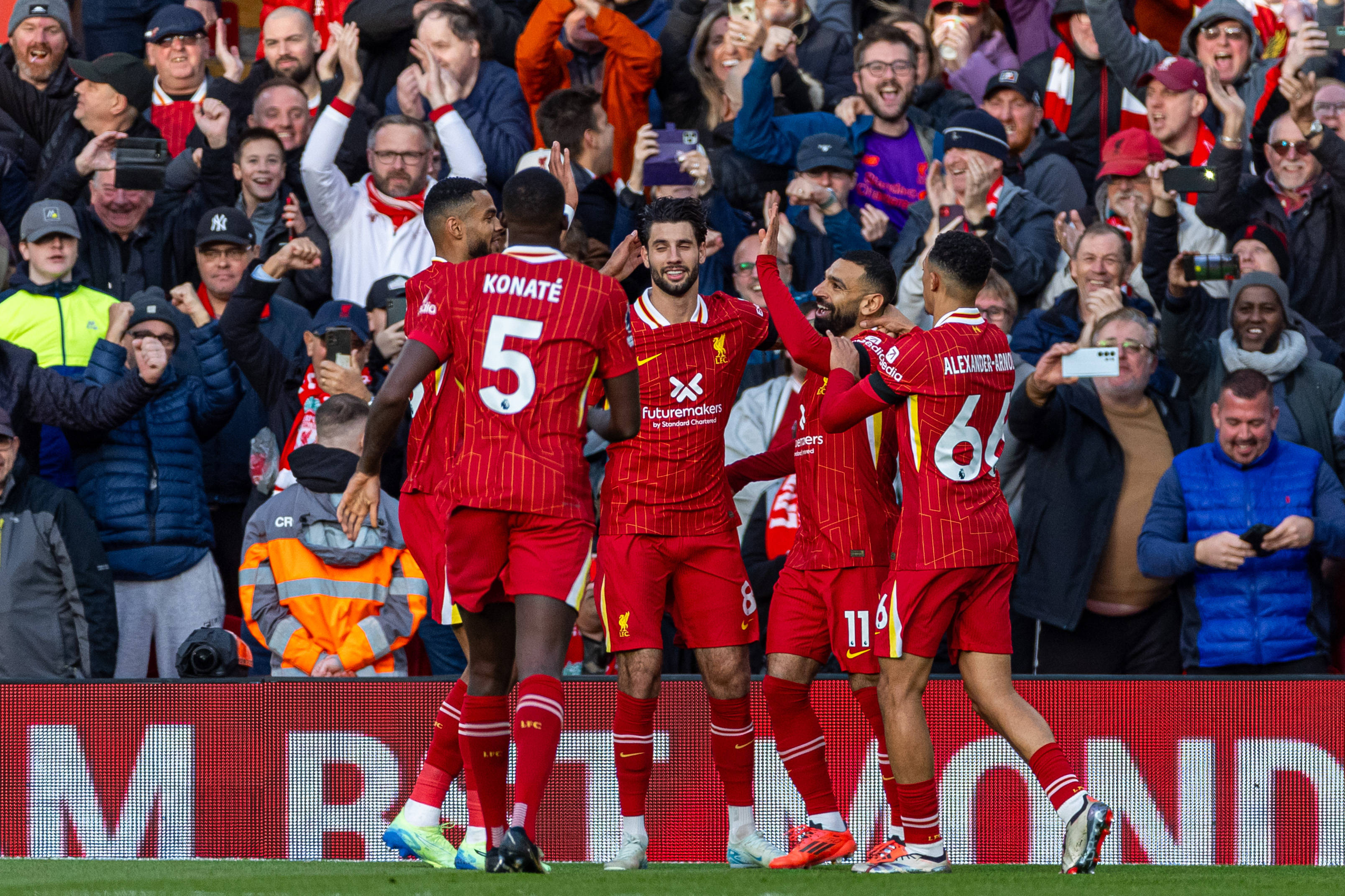 狼队客场惜败，利物浦豪取3分