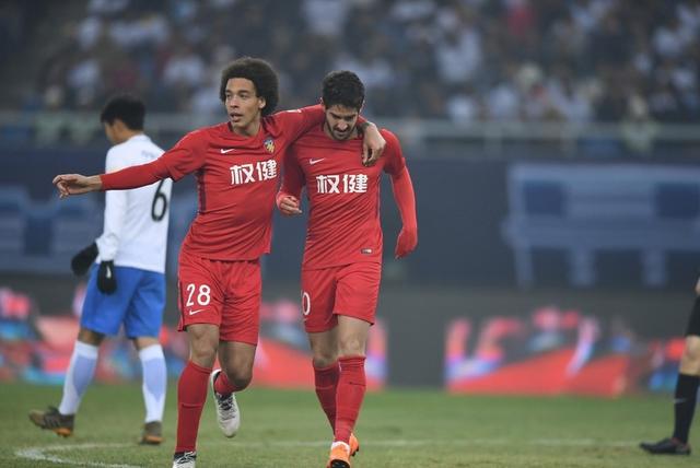 恒大主场击败泰达,取得两连胜 恒大主场击败泰达,取得两连胜