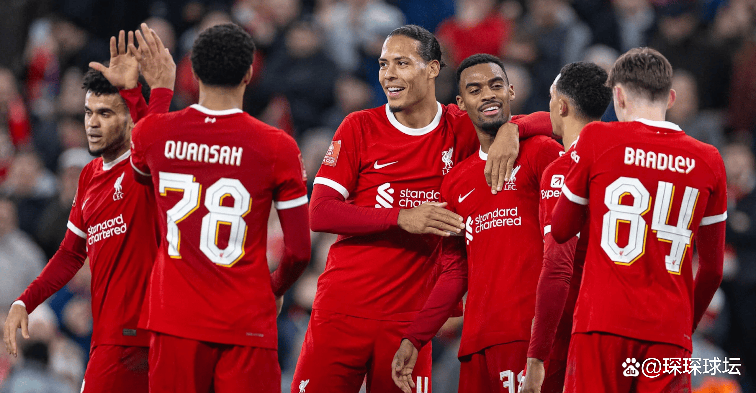 火爆对抗:足球比赛场上高潮迭起的简单介绍 火爆对抗:足球比赛场上高潮迭起的简单介绍