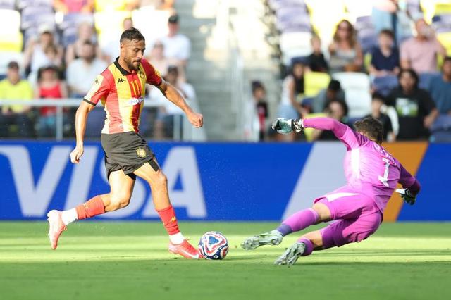 突尼斯队在国际足球比赛中挑战传统劲旅的简单介绍 突尼斯队在国际足球比赛中挑战传统劲旅的简单介绍