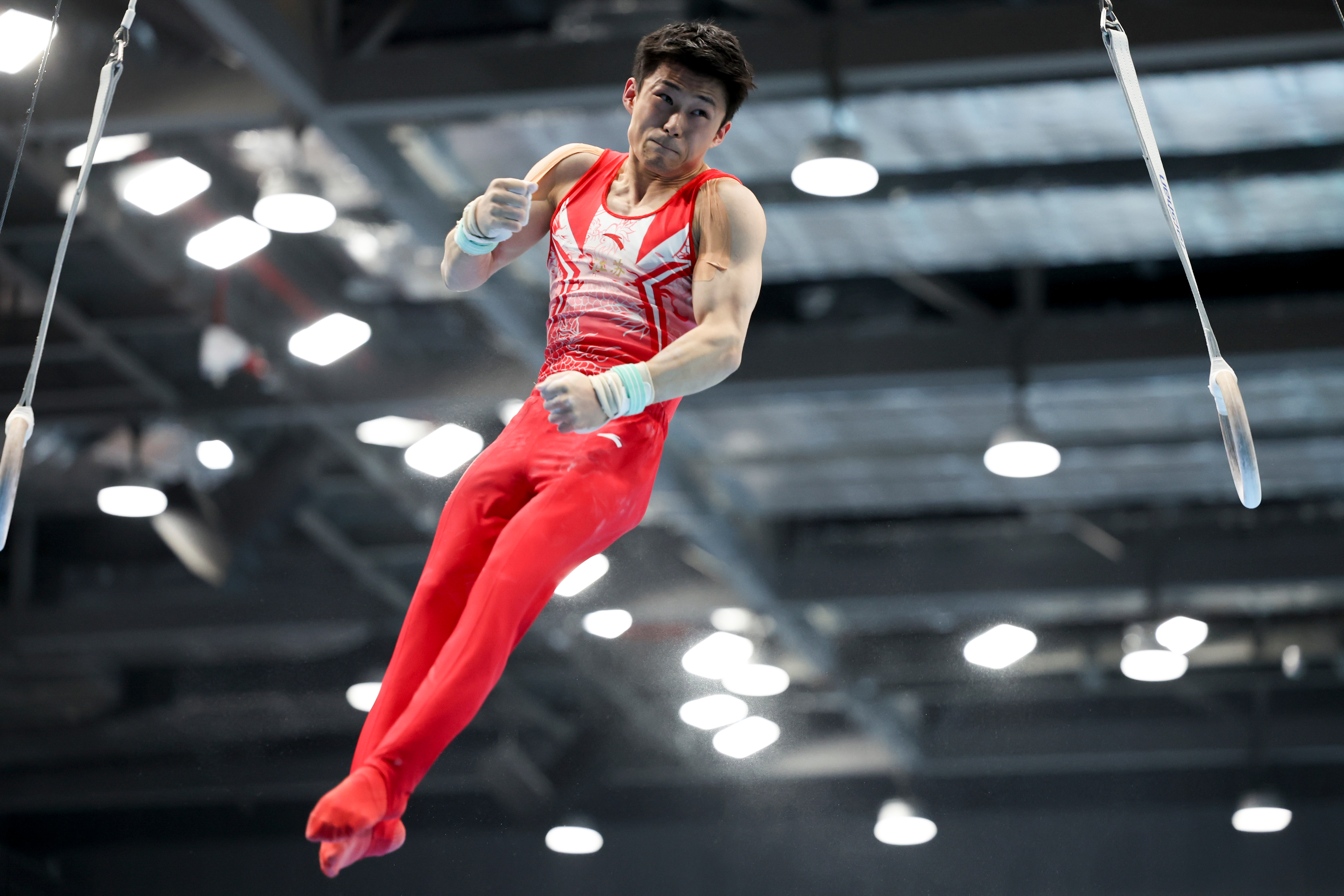 关于体操男团赛轻松愉快，英姿宠坠薄的信息