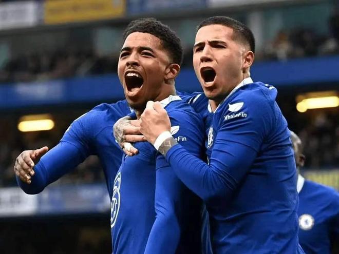 包含豪门强强对话争夺胜利之希望的词条 包含豪门强强对话争夺胜利之希望的词条