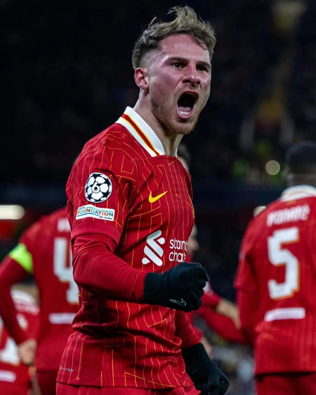 包含利物浦前锋连续进球,绝对主力崛起的词条 包含利物浦前锋连续进球,绝对主力崛起的词条