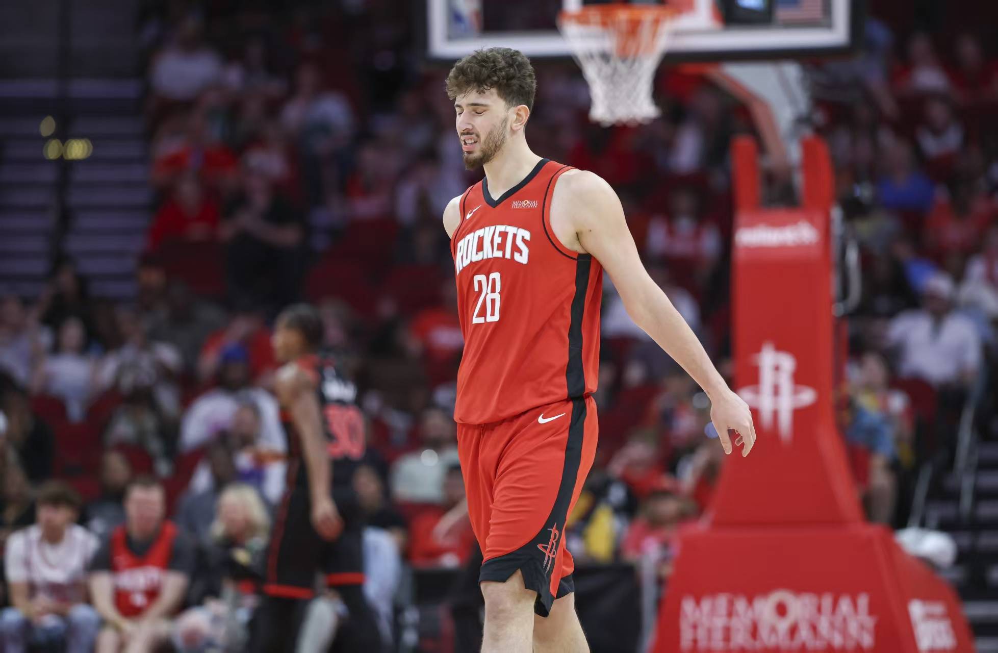 火箭大将连续命中绝杀，帮助球队逆转的简单介绍