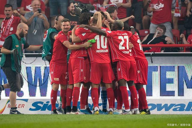 包含柏林联合客场告捷，豪取联赛三连胜的词条