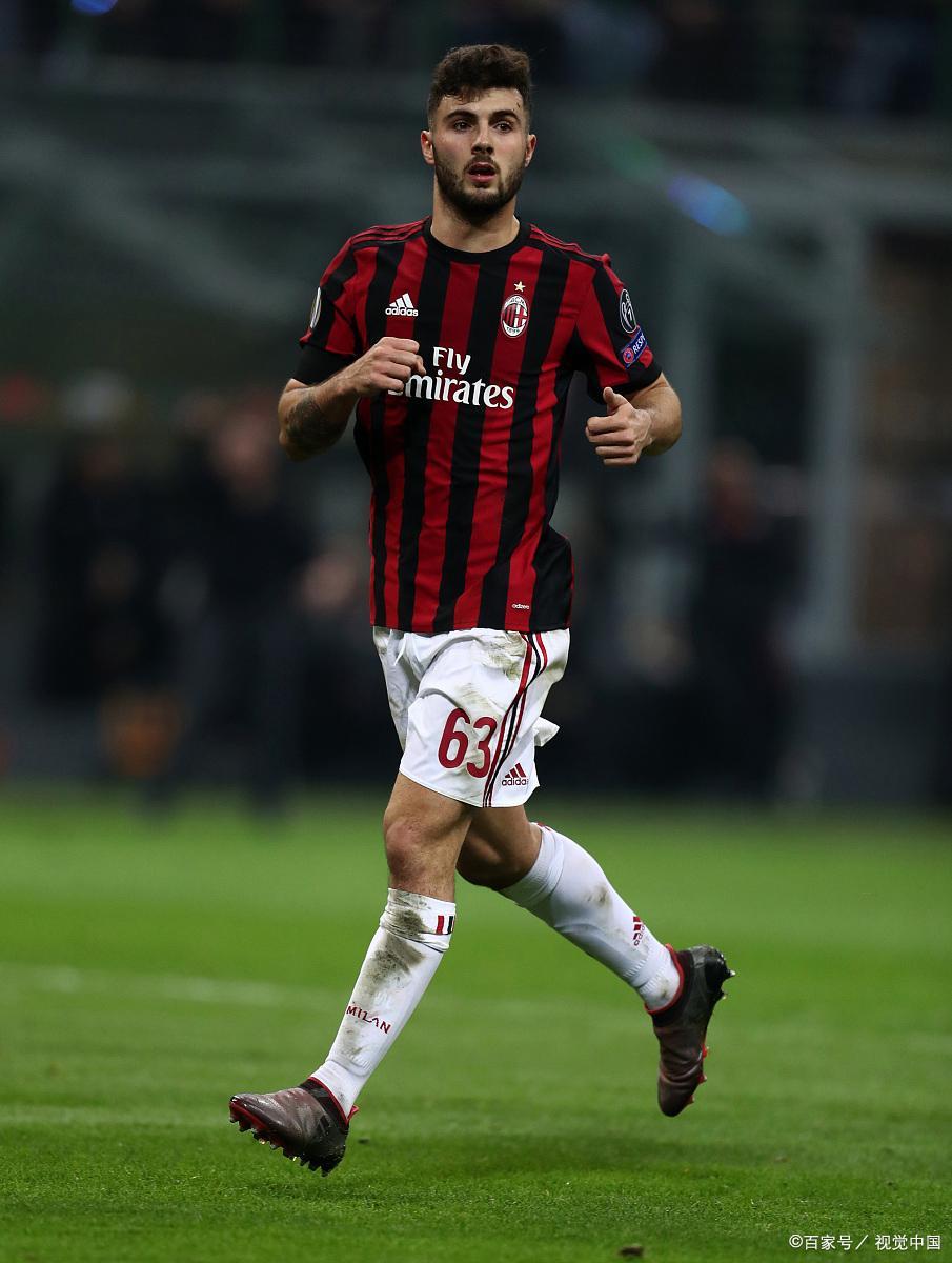 AC米兰连续第五场比赛不败，豪取三分