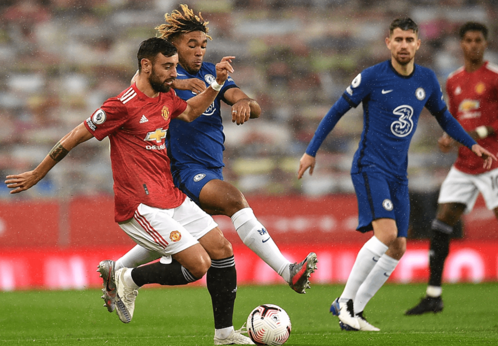 沙尔克04客场逆转,积分榜排名上升 沙尔克04客场逆转,积分榜排名上升