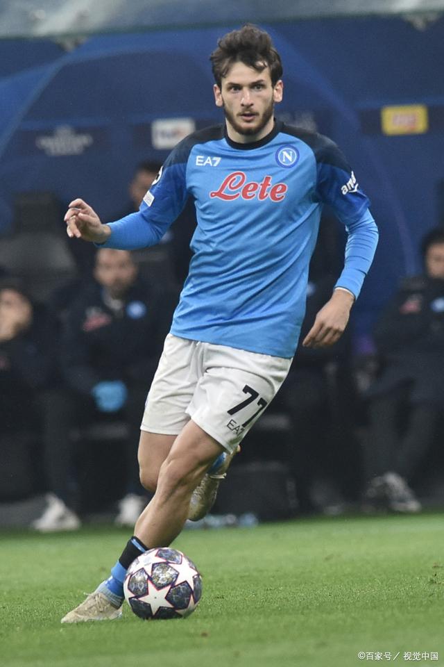 包含萨索洛球员重伤，队伍备战生变的词条