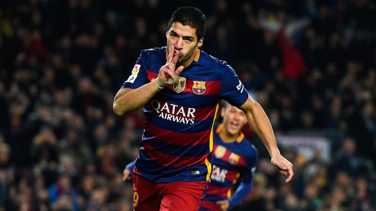 关于巴萨轻取哥伦比亚，苏亚雷斯高光表现的信息